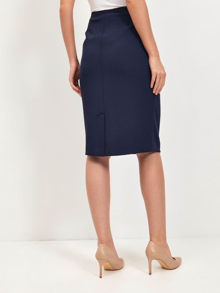 חצאית ברך כיסים בצבע נייבי