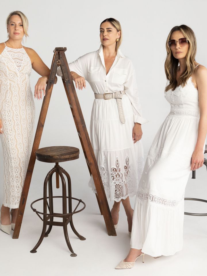 חצאית שילוב קרושה בצבע לבן