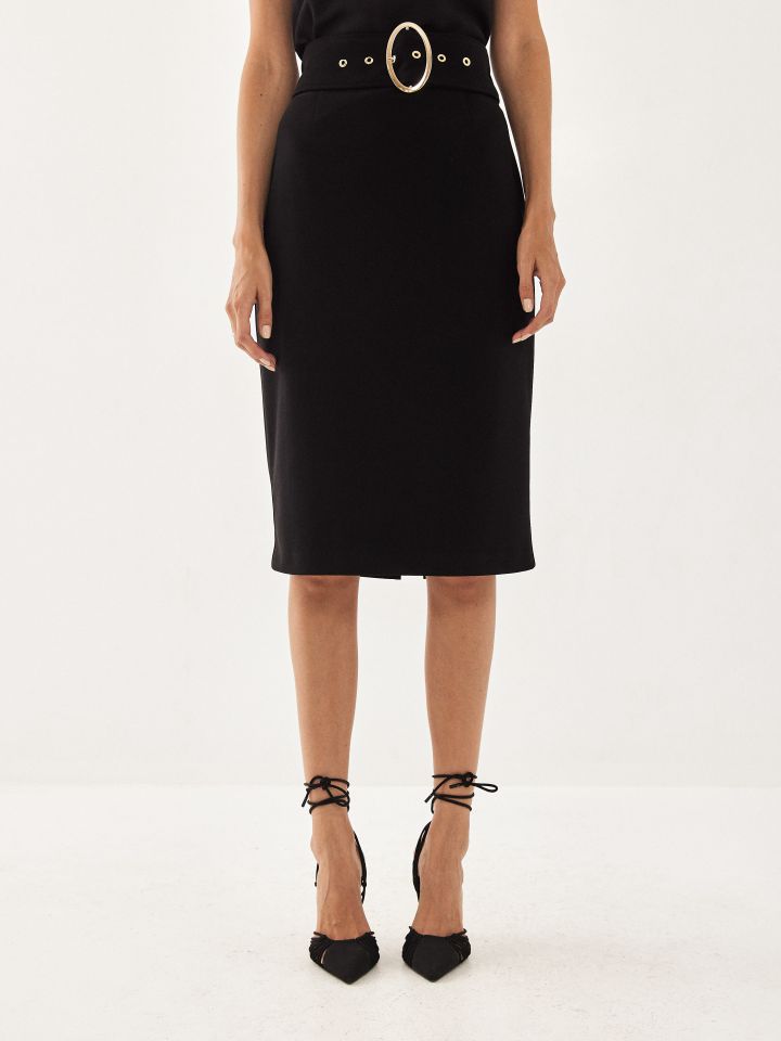 חצאית חגורה אבזם בצבע שחור