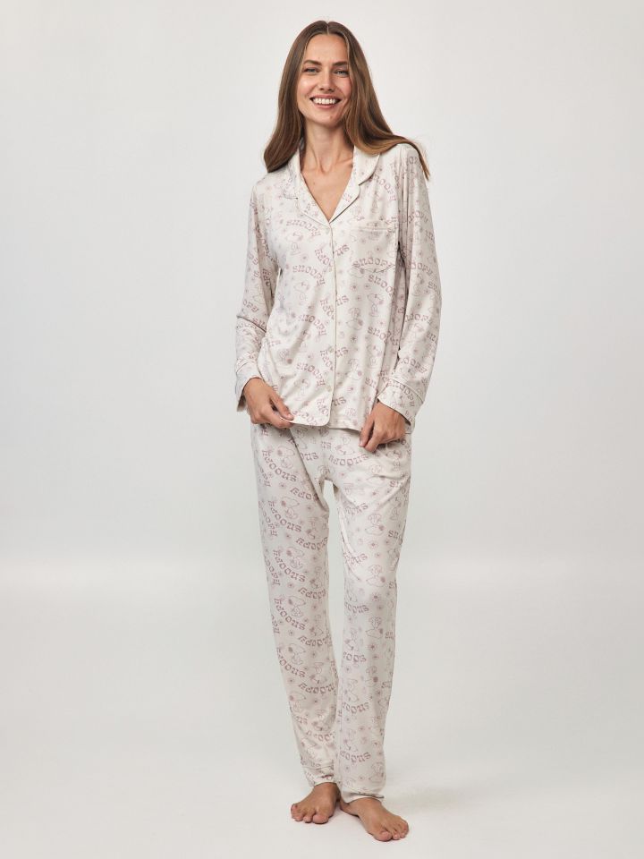 סט פיג’מה מודפס כפתורים בצבע בייז’