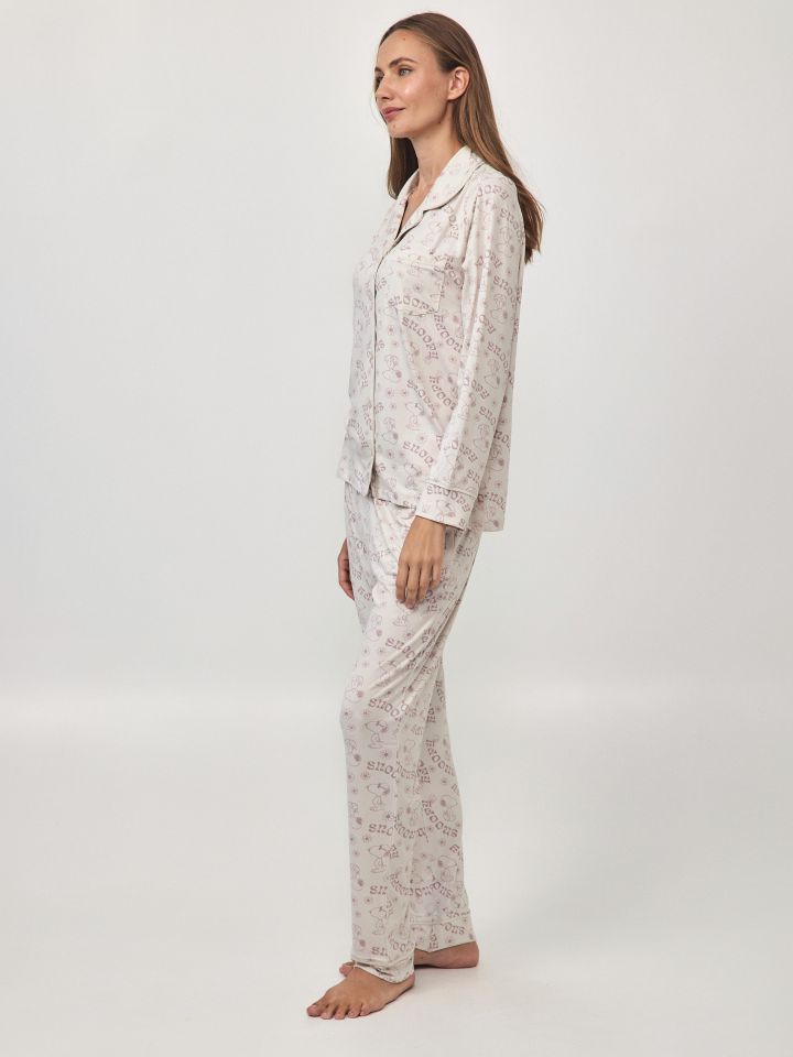 סט פיג’מה מודפס כפתורים בצבע בייז’