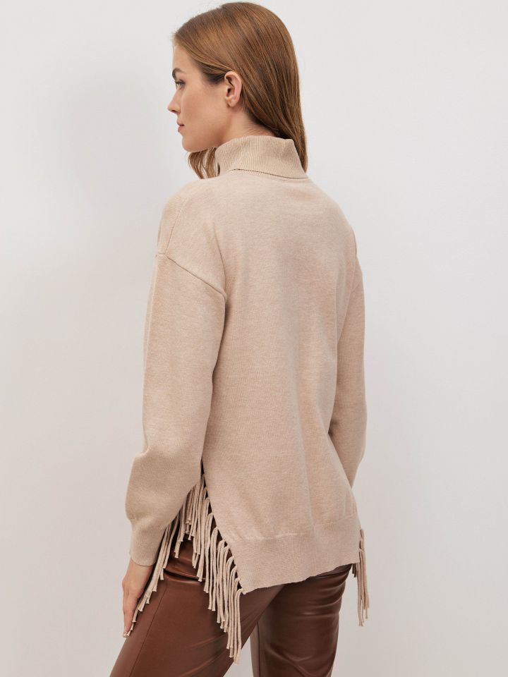 סריג גולף פרנזים בצבע בייז מלנג’