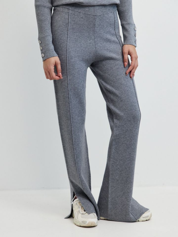 מכנסיים סריג שליצים בצבע אפור מרנגו