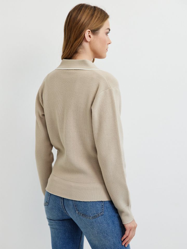 סריג צוארון שילוב + כיס בצבע בייז מלנג’