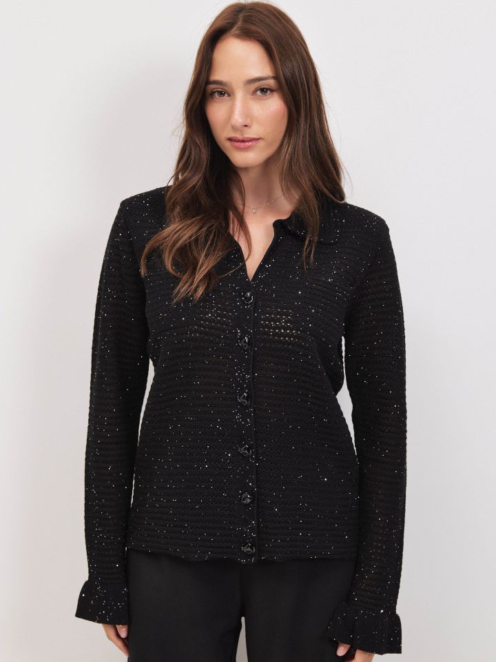 עליונית סריג לורקס בצבע שחור