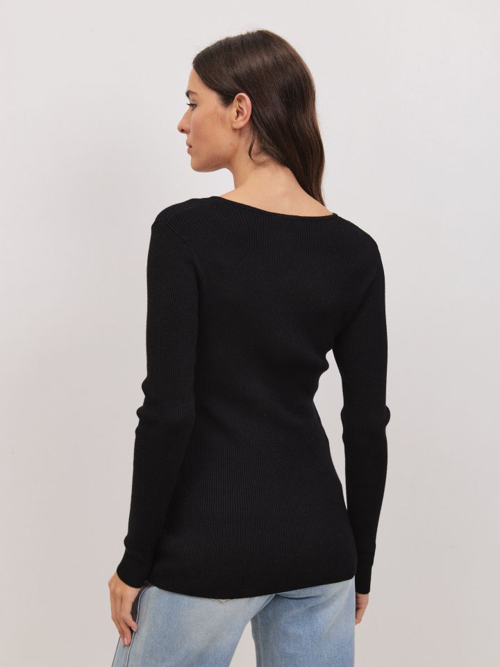 סריג V רוכסן PROMO בצבע שחור