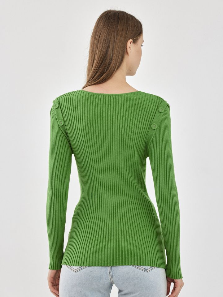 סריג כפתורים בצבע ירוק דשא