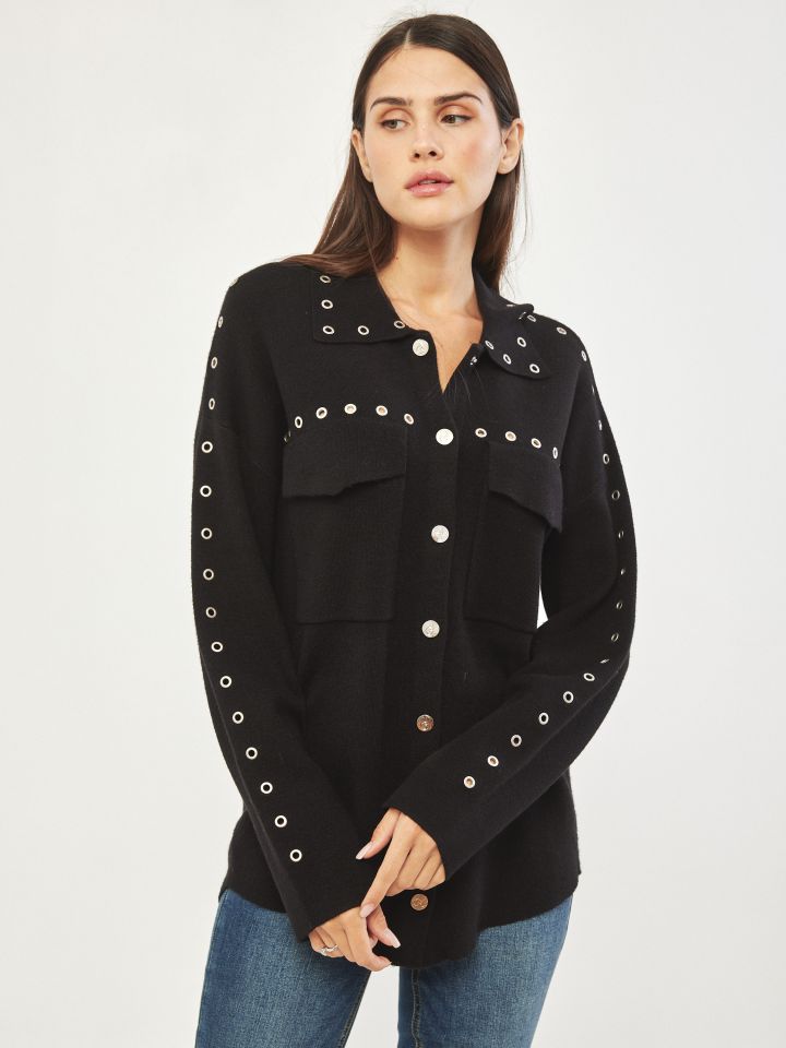 קרדיגן סריג כיסים ועיניות בצבע שחור