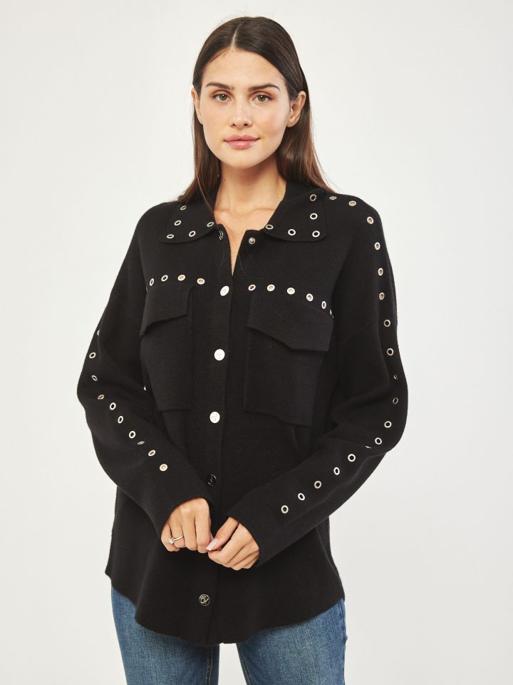 קרדיגן סריג כיסים ועיניות בצבע שחור