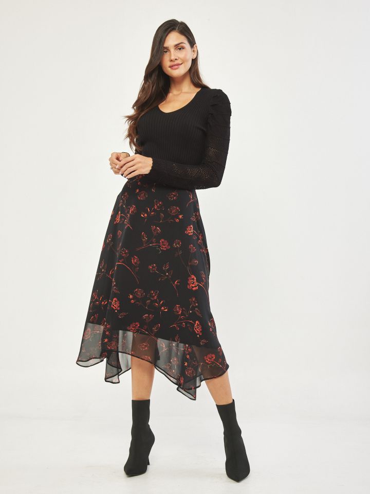 סריג V קרושה בשרוול בצבע שחור