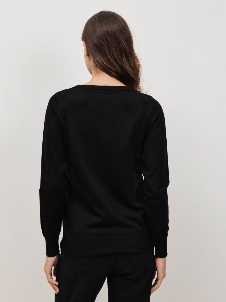 סריג פתח דמוי יהלומים בצבע שחור