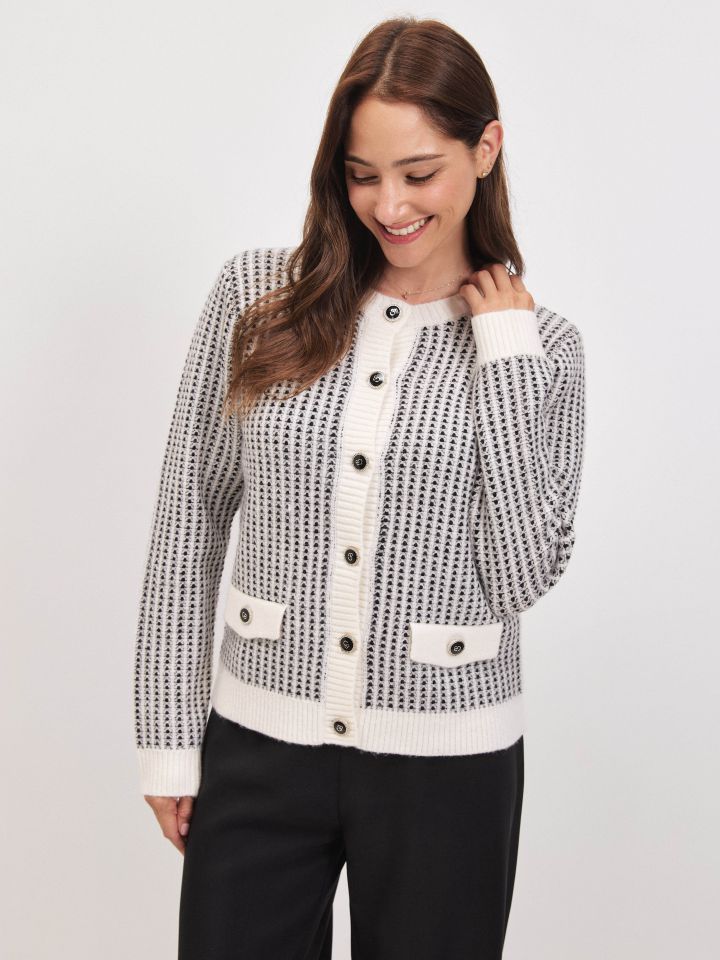 קרדיגן סריג כיסים ג’קרט בצבע אופוויט