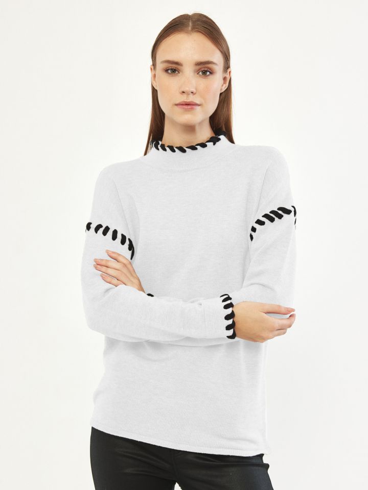 סריג חצי גולף חוט שילוב בצבע אופוויט