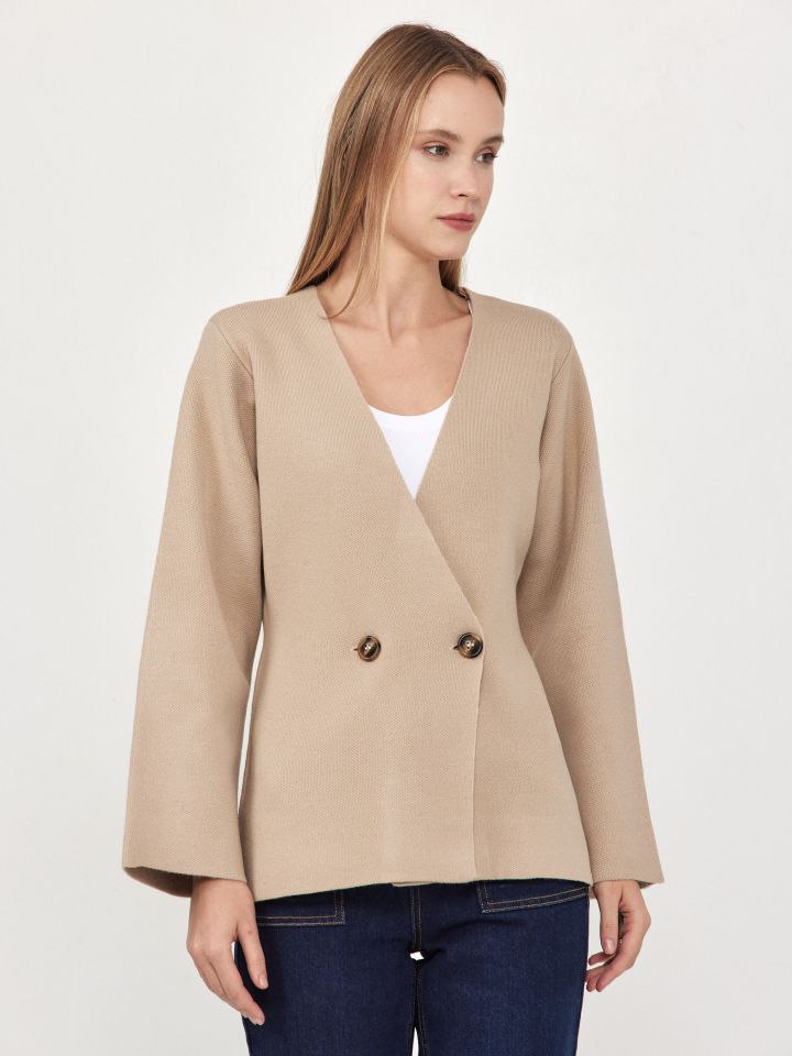 קרדיגן סריג V  כפתורים בצבע קאמל