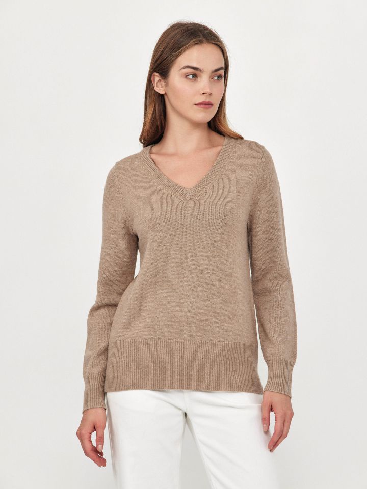 סריג  PROMO ITALY V בצבע קאמל