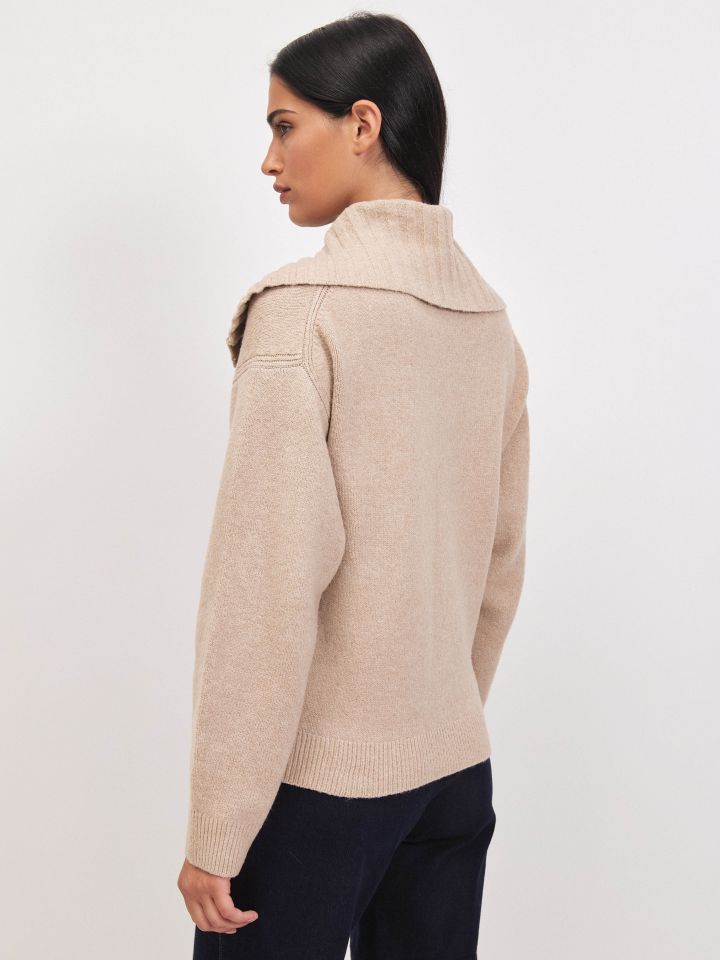 עליונית סריג כיסים SHIRA בצבע בייז מלנג’