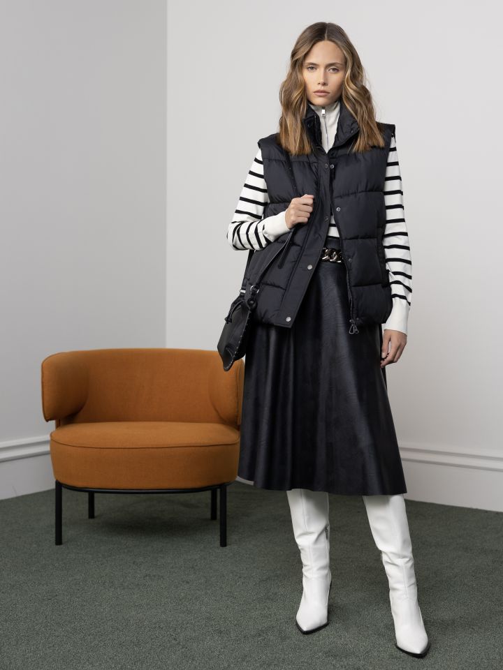 סריג רוכסן פסים בצבע אופוויט