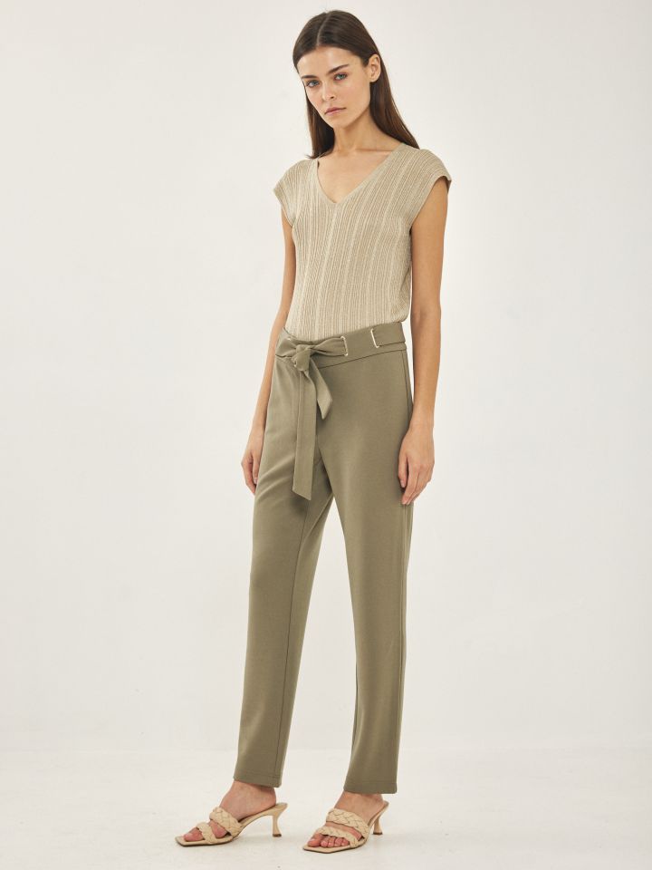 חולצת סריג קימונו בצבע בייז’