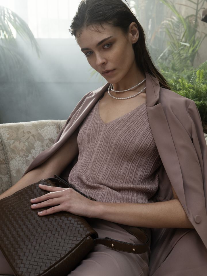 חולצת סריג קימונו בצבע ורוד עתיק