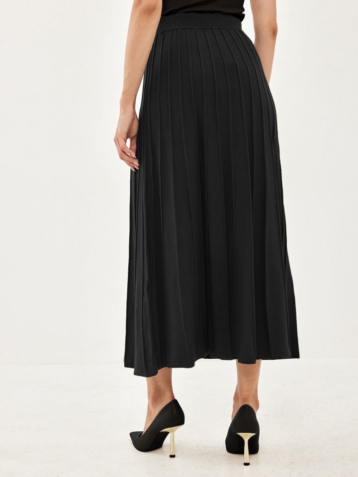 חצאית סריג קלוש בצבע שחור