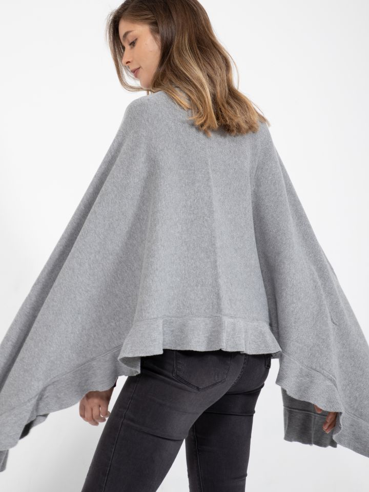 שאל סריג מלמלות בצבע אפור כסף