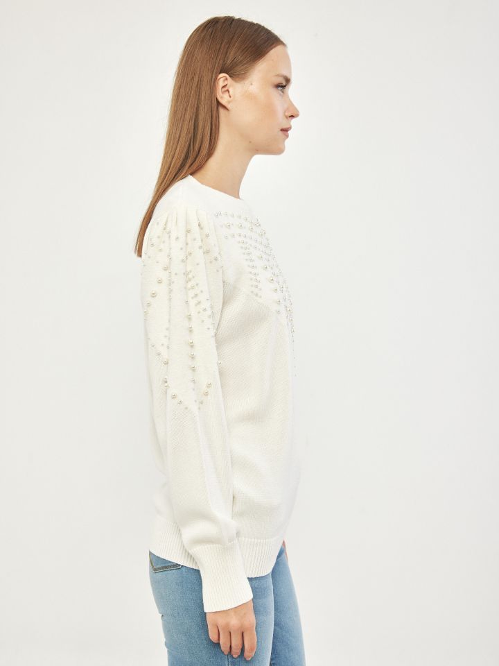 סריג פנינים בצבע אופוויט