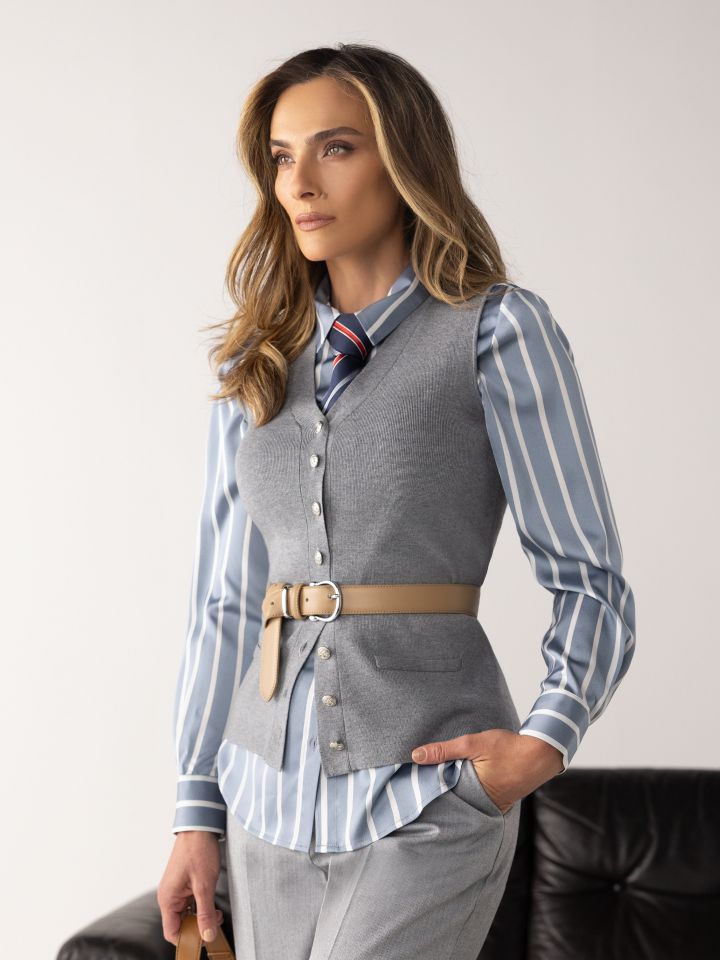 וסט סריג כפתורי זהב בצבע אפור מלאנז בינוני