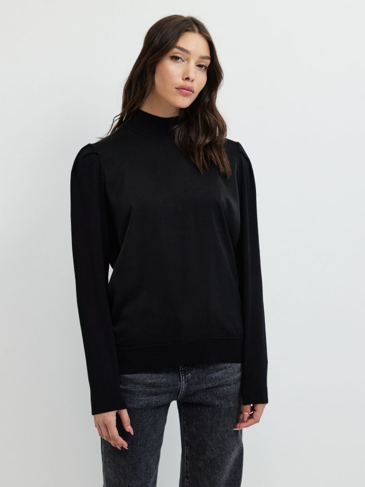 סריג גולף פרונט סטן בצבע שחור