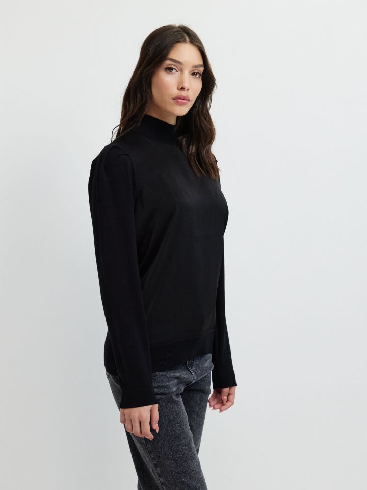 סריג גולף פרונט סטן בצבע שחור