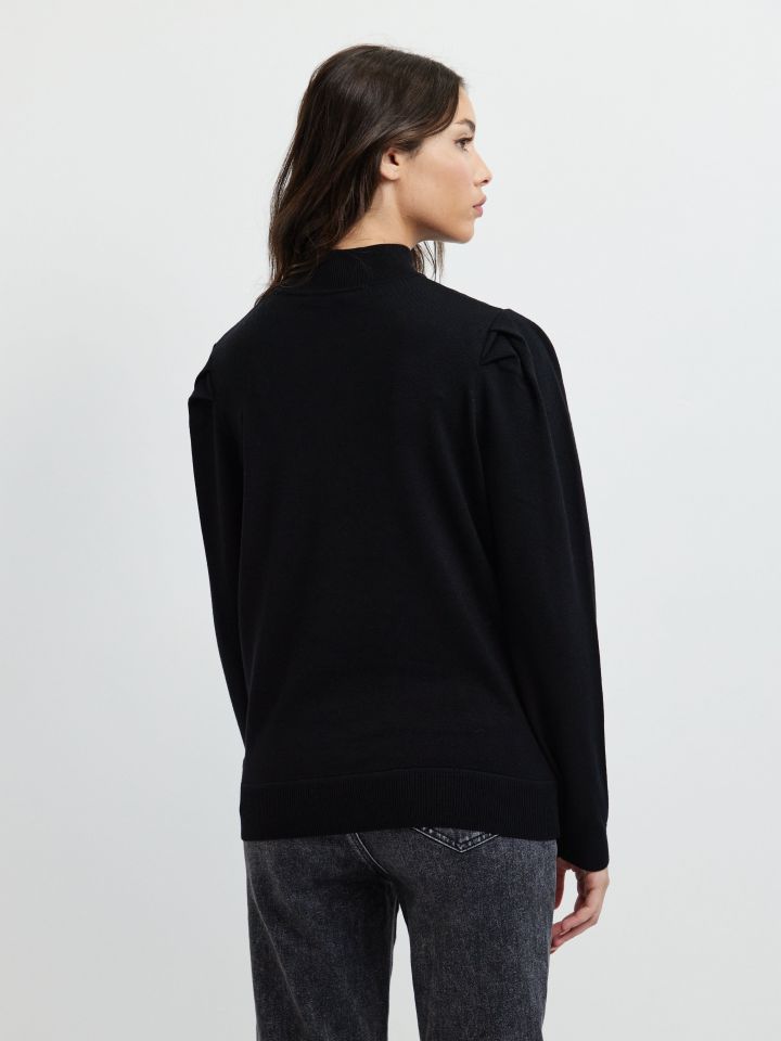 סריג גולף פרונט סטן בצבע שחור