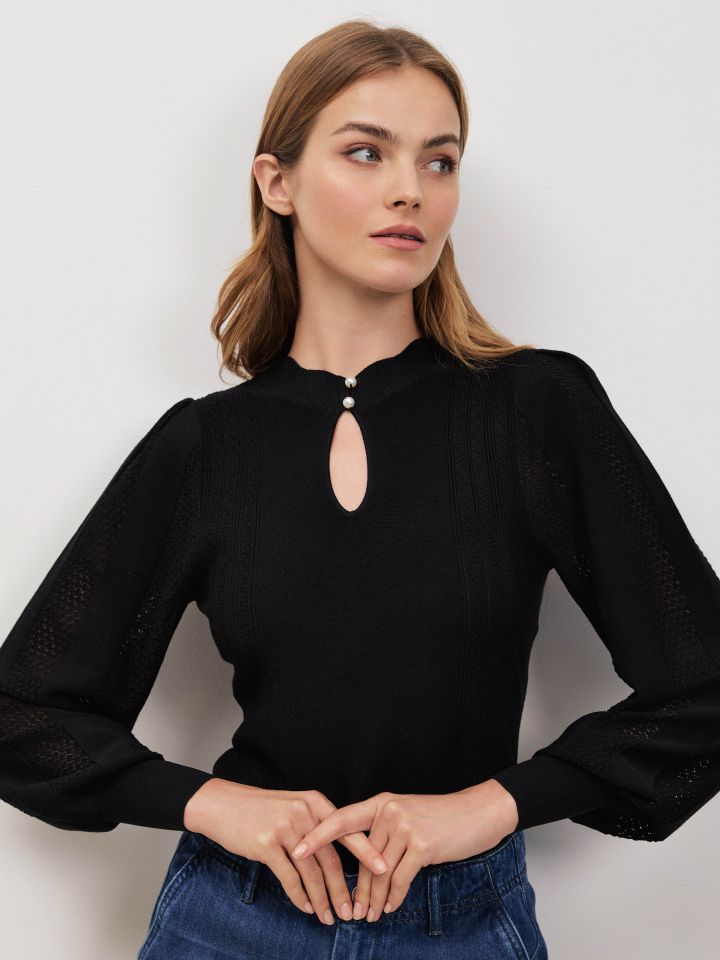 סריג פתח דמוי פנינים בצבע שחור