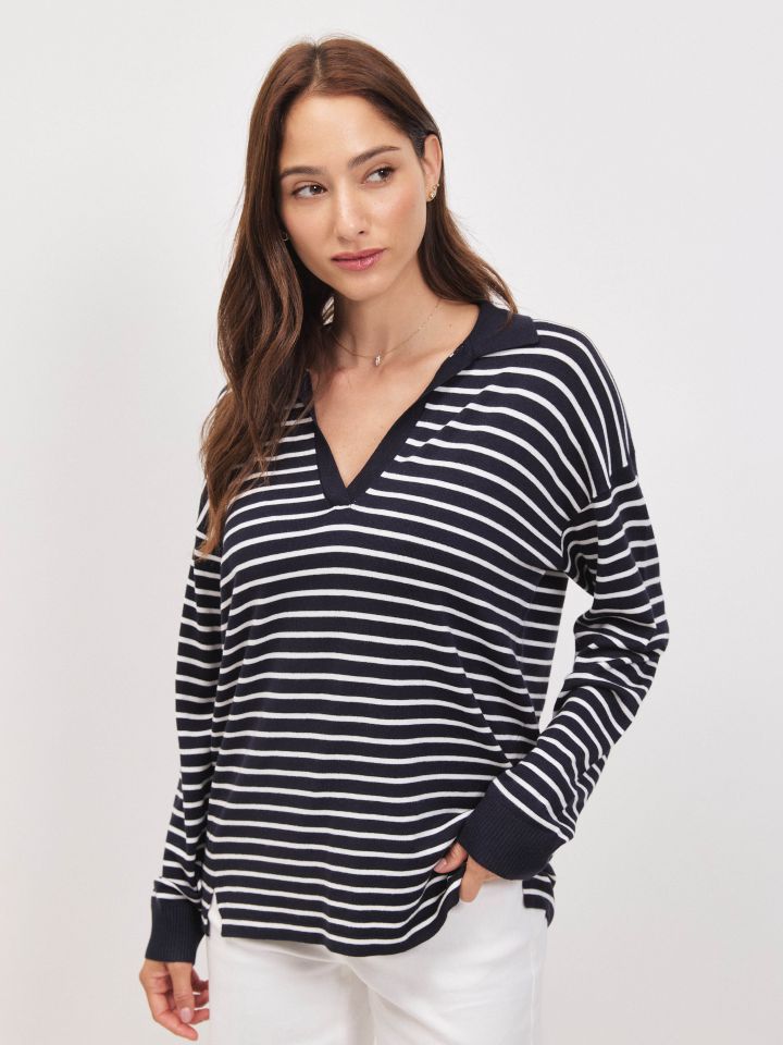 סריג V פסים צוארון PROMO בצבע נייבי