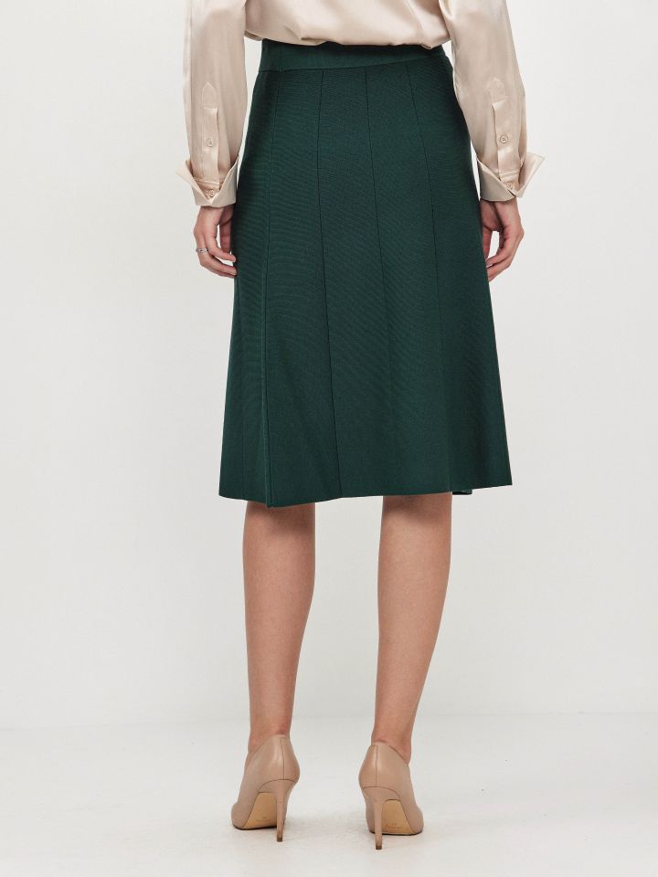 חצאית סריג SHIRA בצבע ירוק בקבוק