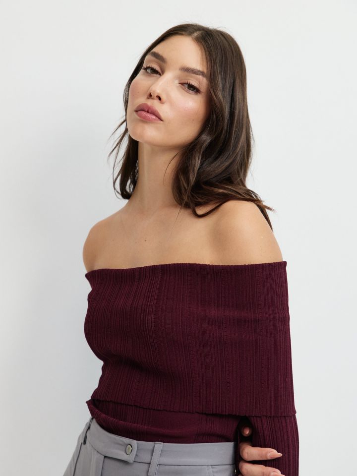 סריג וולן כפתורים בשרוול בצבע בורדו