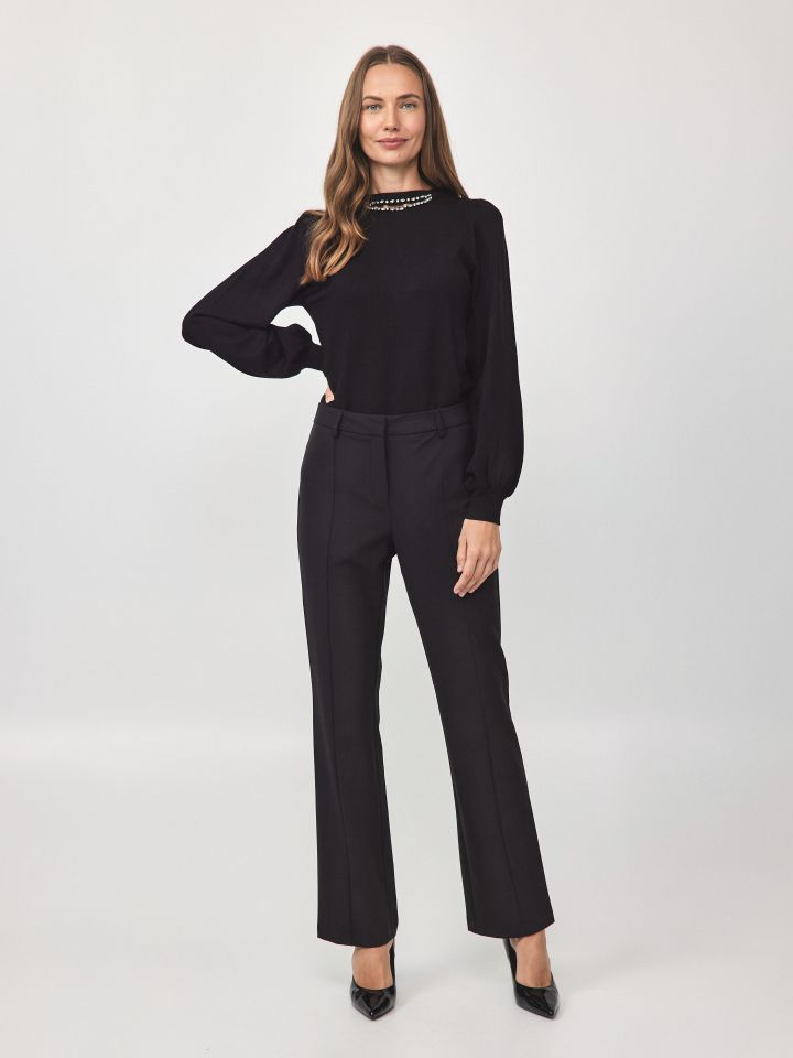 סריג פתח דמוי יהלומים בצבע שחור