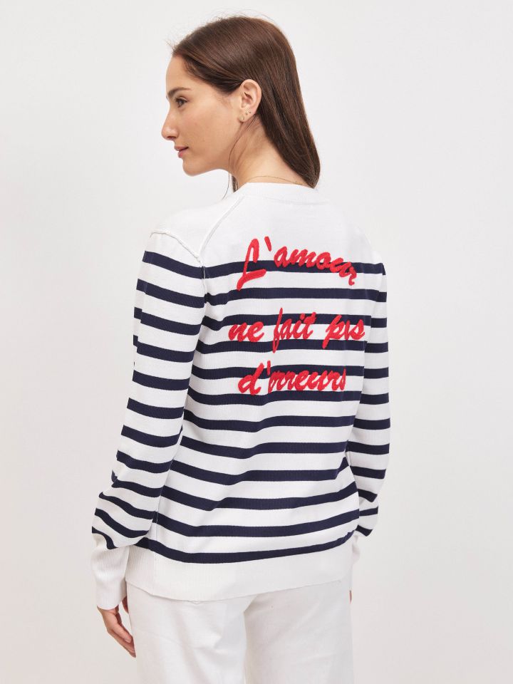 קרדיגן סריג פסים ריקמות בגב בצבע אופוויט