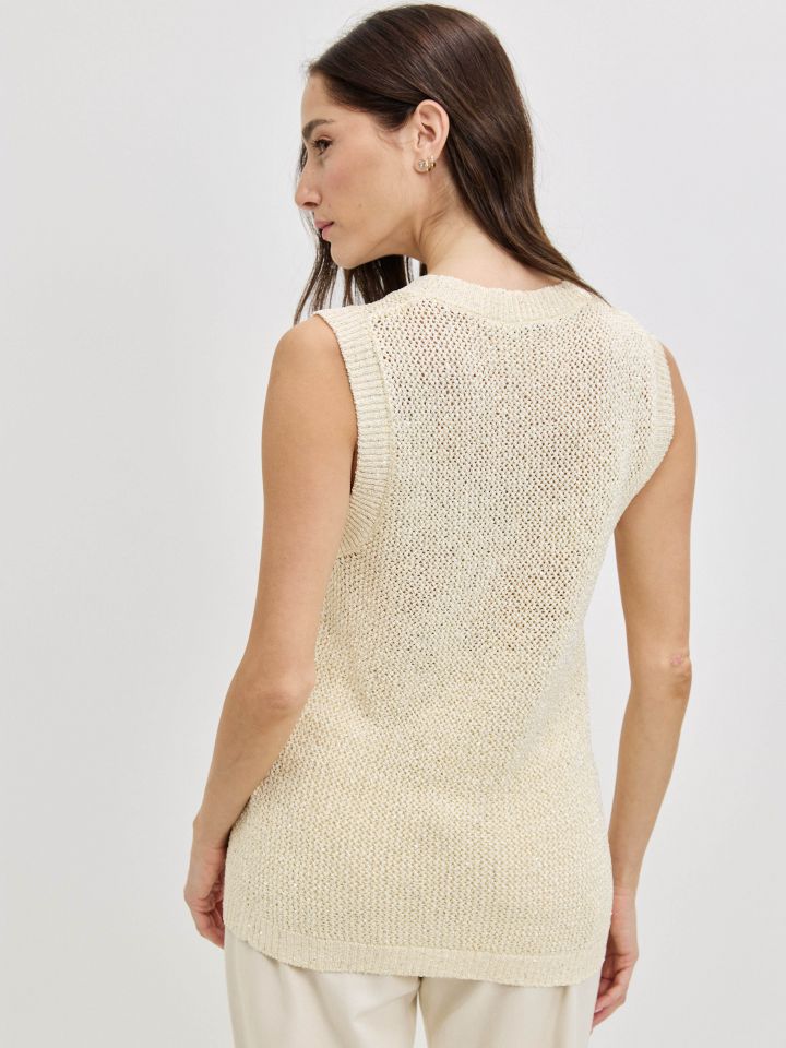 גופיה סריג פייטים בצבע בייז’