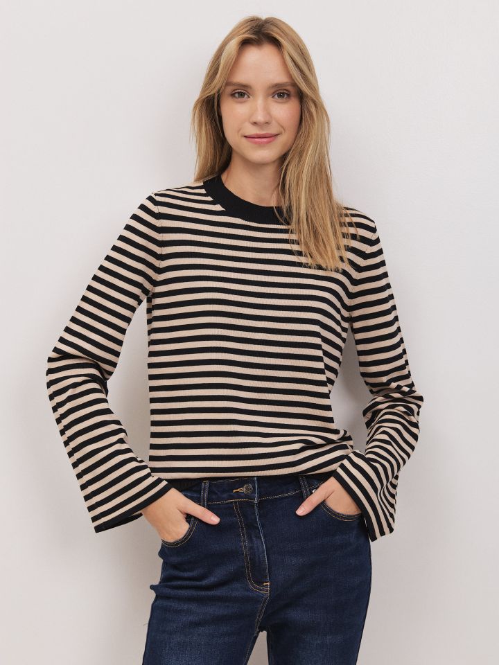 סריג פסים שרוול פעמון בצבע שחור