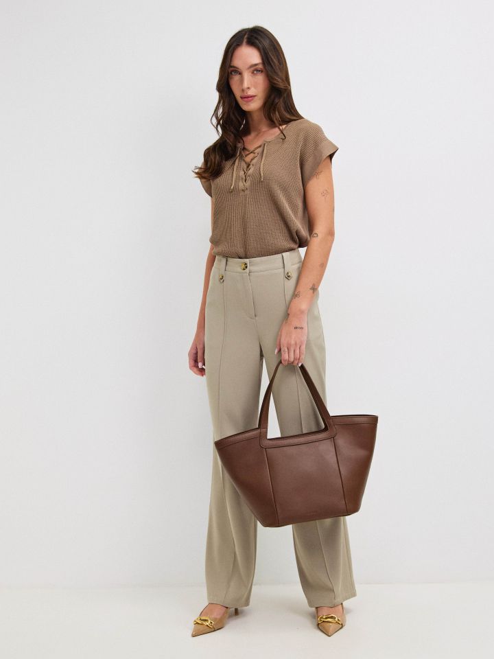 סריג רשת פתח שרוך בצבע מוקה