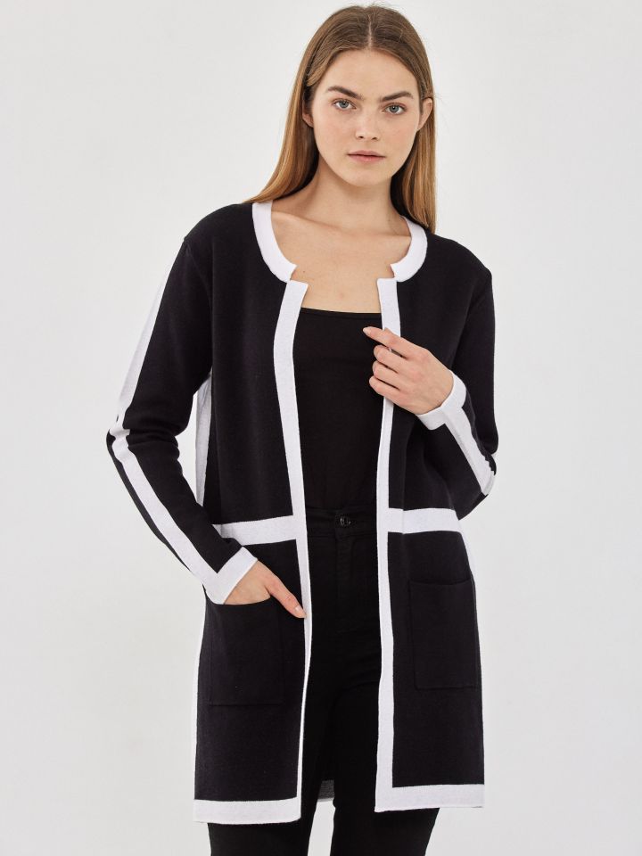 עליונית סריג שילוב בצבע שחור/לבן