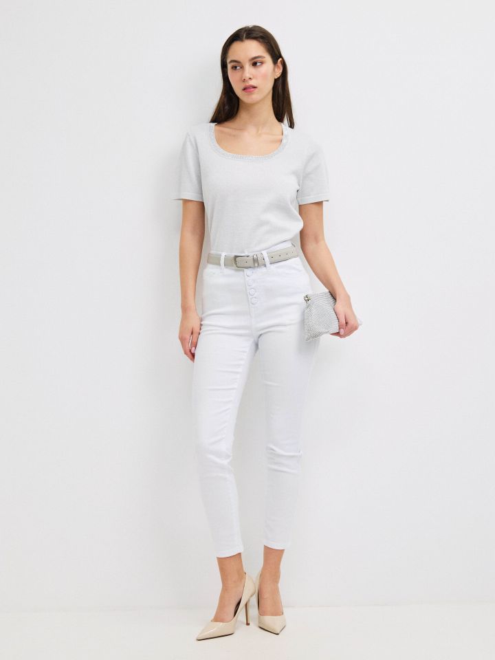 סריג לורקס פתח בצבע אפור כסף