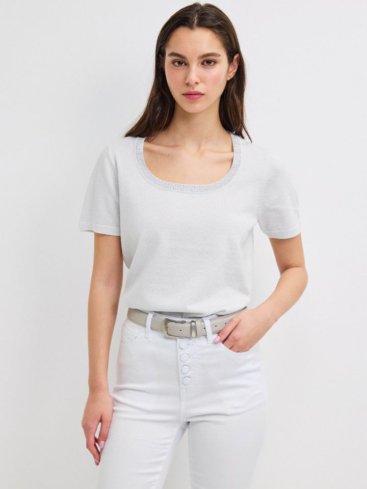 סריג לורקס פתח בצבע אפור כסף