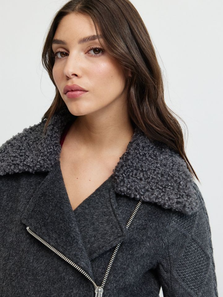 ג’קט  סריג צוארון בצבע אפור מרנגו