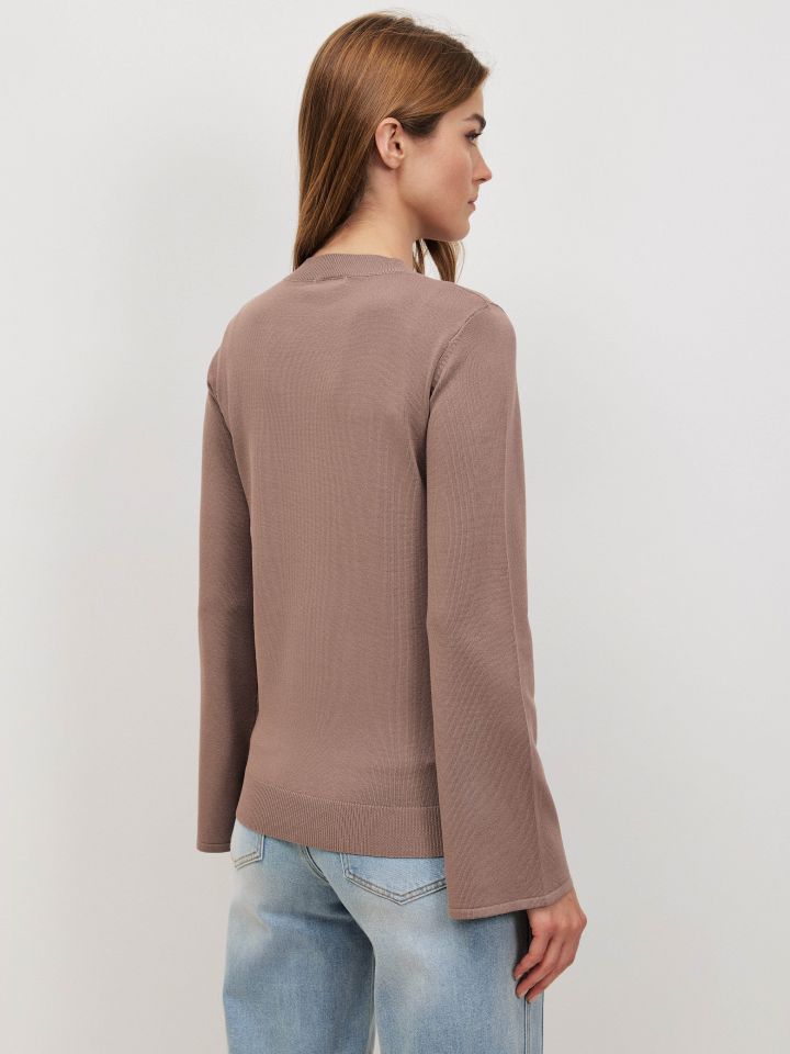 סריג שרוול פעמון בצבע מוקה