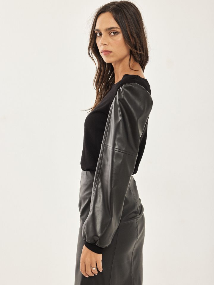 סריג שילוב דמוי עור בצבע שחור