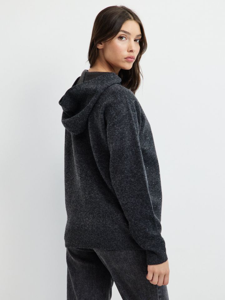 סריג + כובע דמוי יהלומים בצבע אפור מרנגו