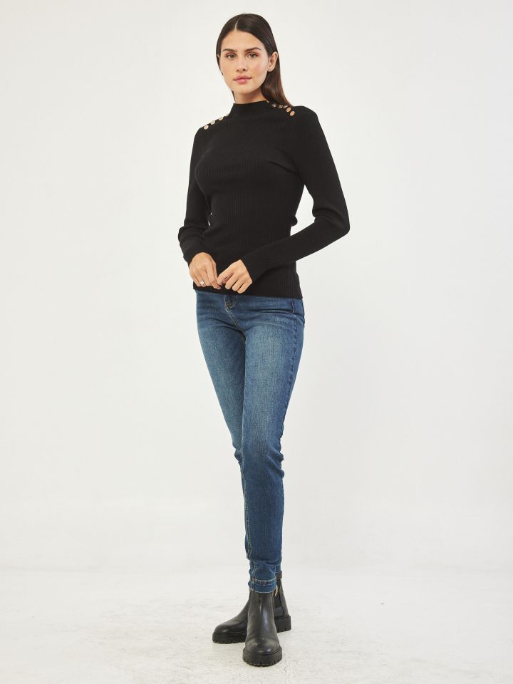 סריג חצי גולף כפתורי זהב PROMO בצבע שחור