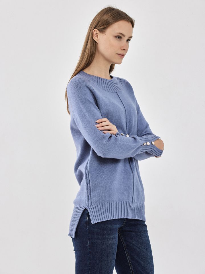 סריג חצי גולף כפתורים בשרוול בצבע תכלת