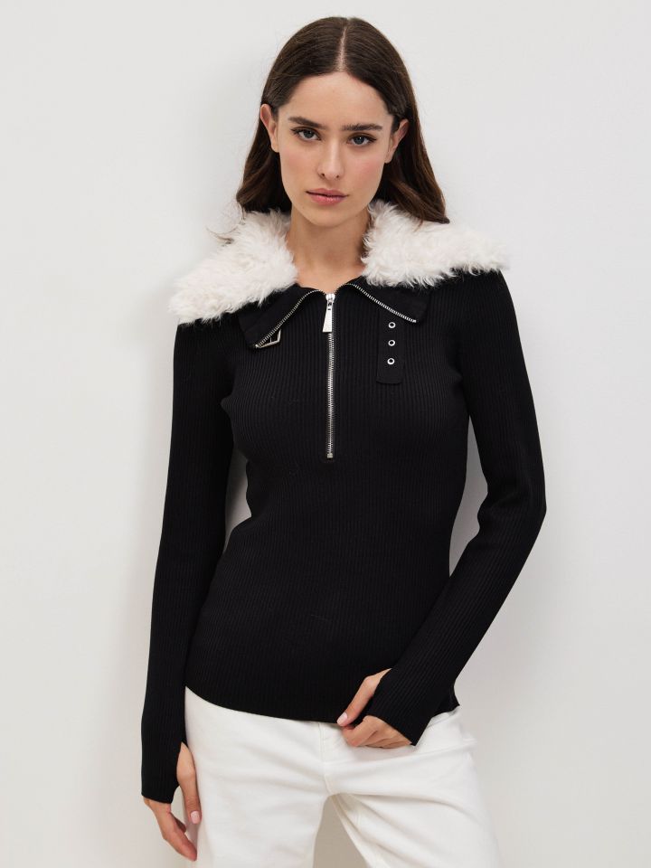 סריג רוכסן צוארון בצבע שחור