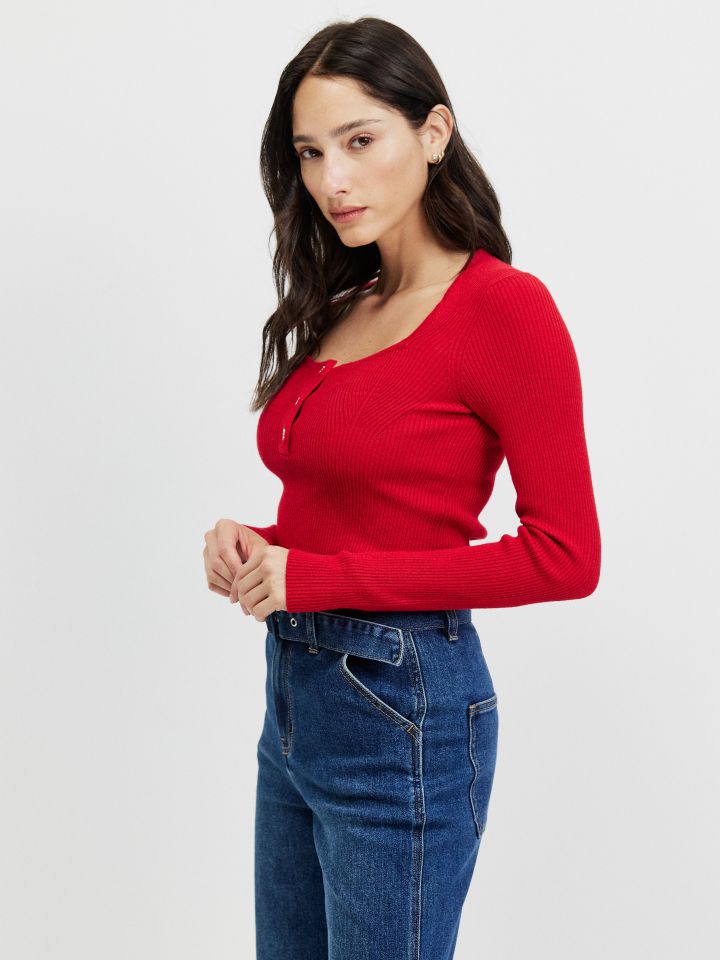 סריג מחשוף כפתורים PROMO בצבע אדום מלבורו